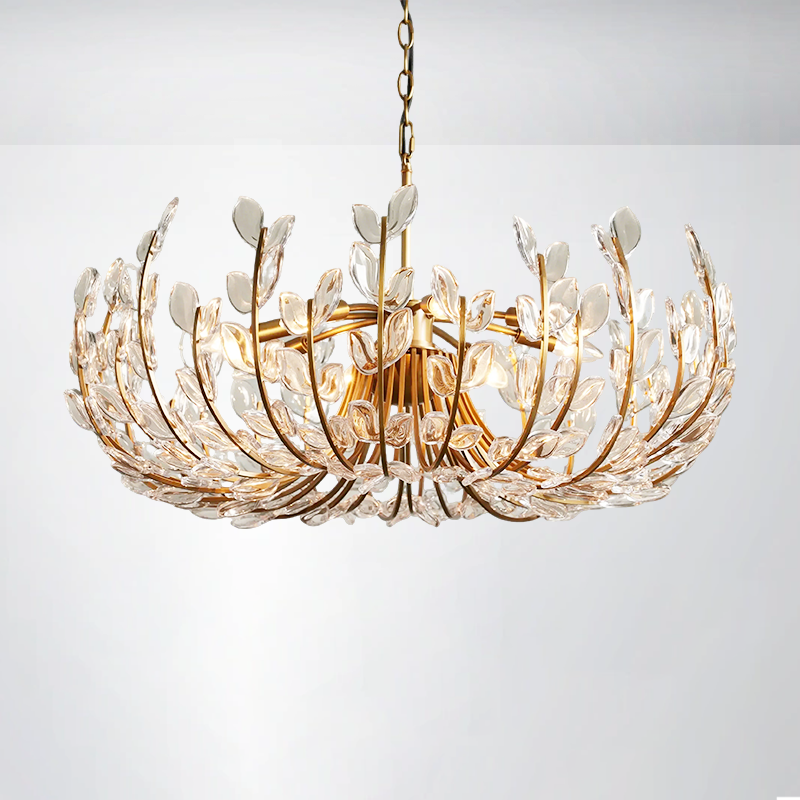 Regent 8 Light Chandelier 32“