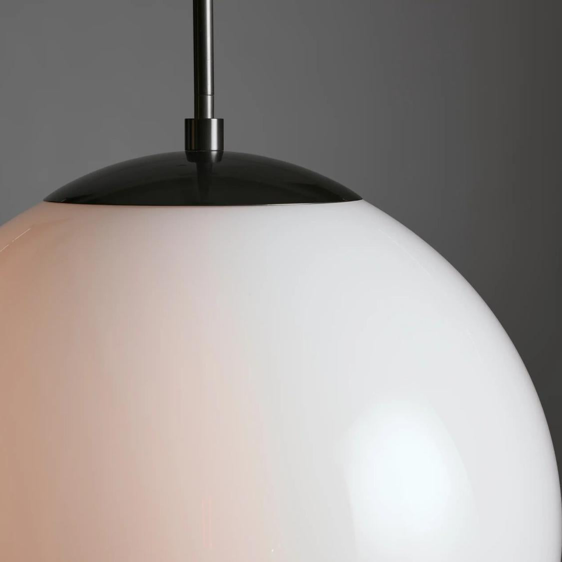 Zarela XL Globe Pendant