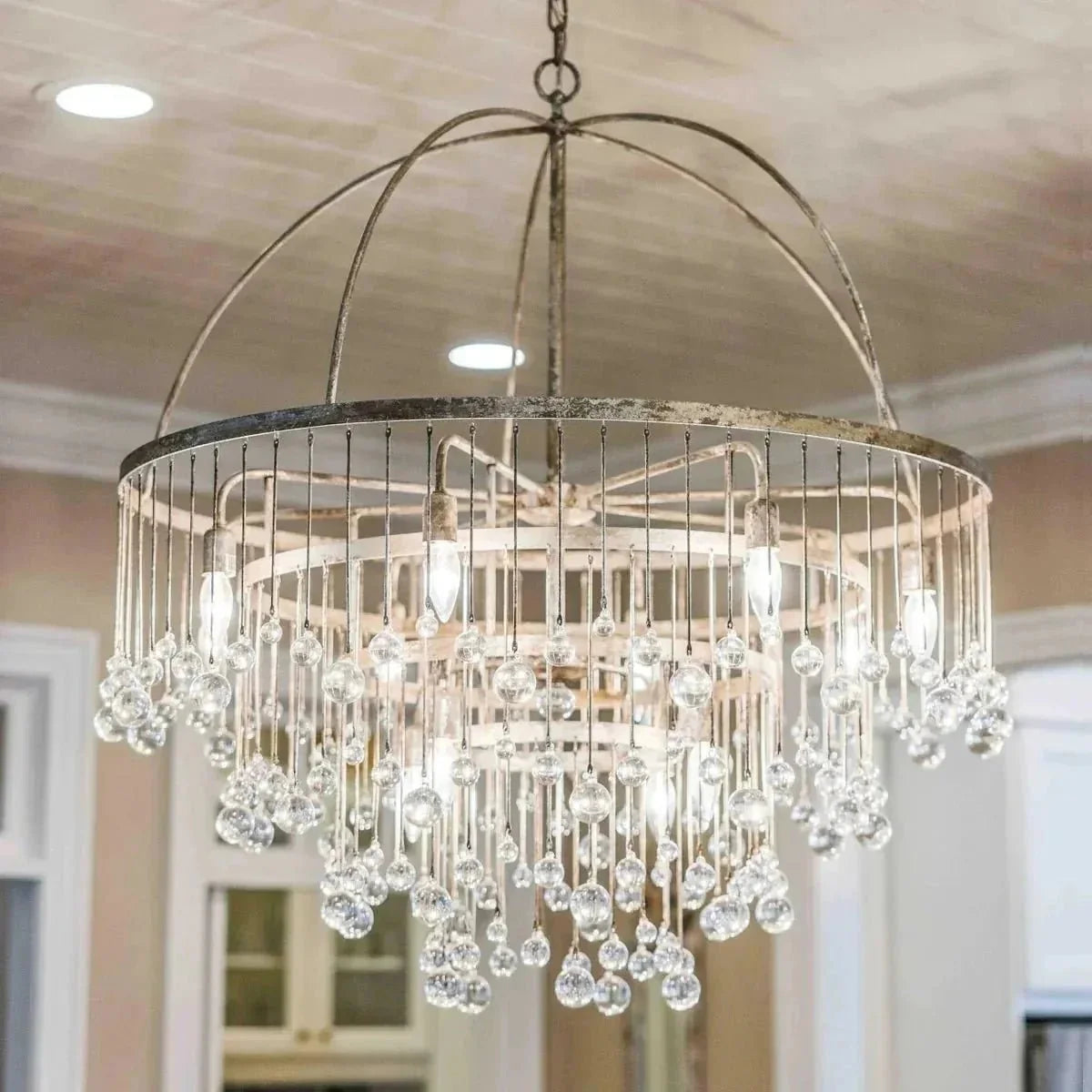 Aubrey Round Chandelier - cyranlamps