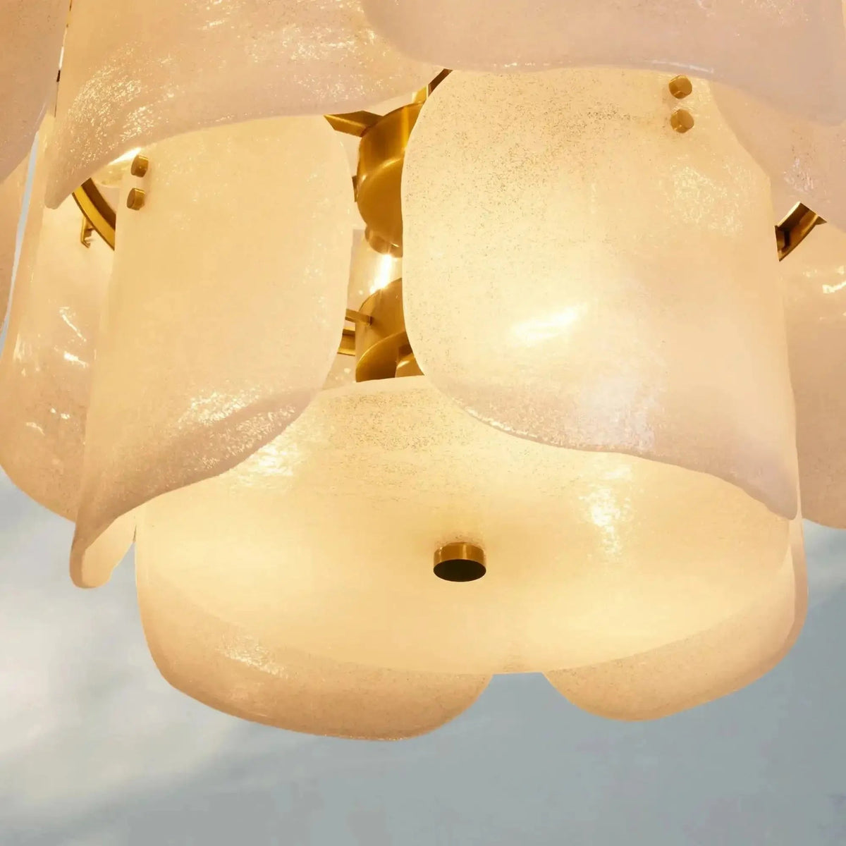 Blaire Round Chandelier - cyranlamps