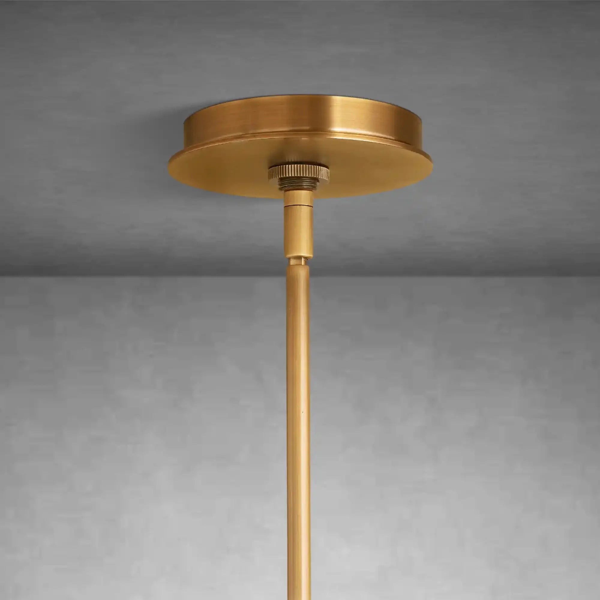 Daphne Metal Round Chandelier - cyranlamps