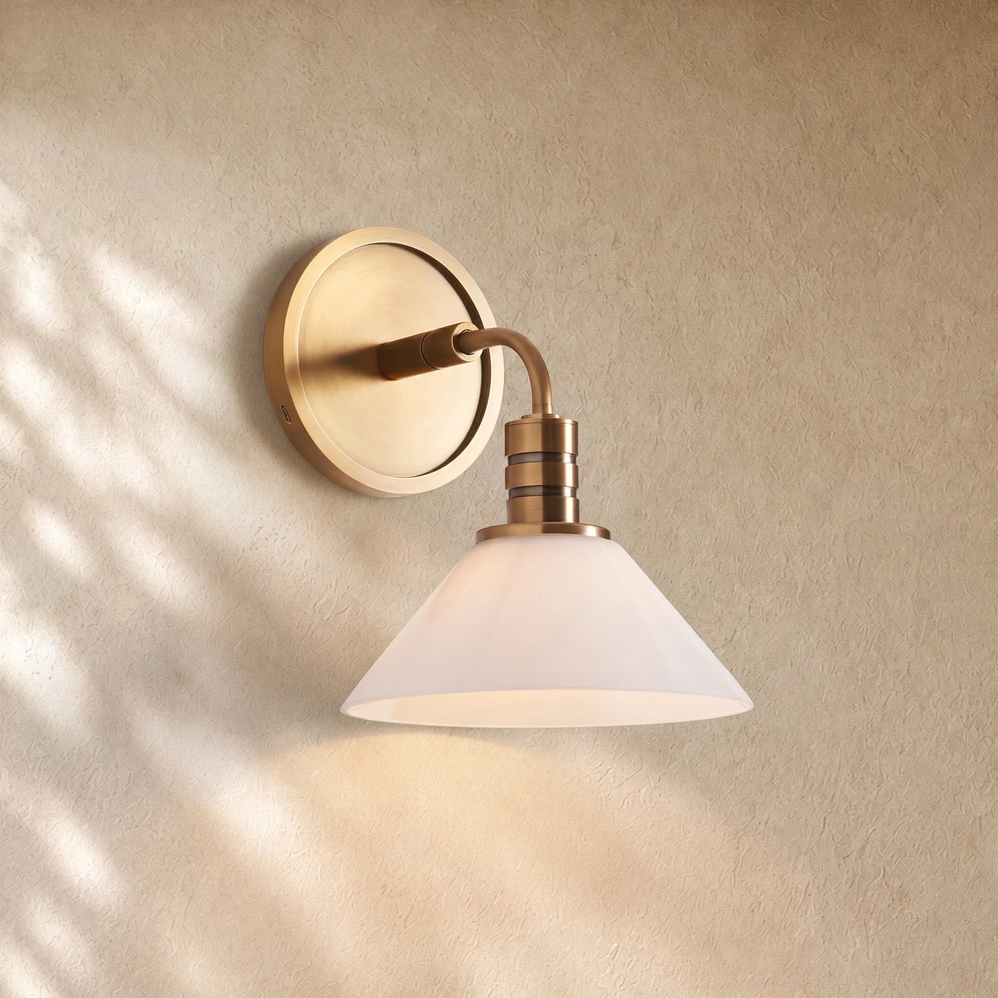 Theronm Sconce