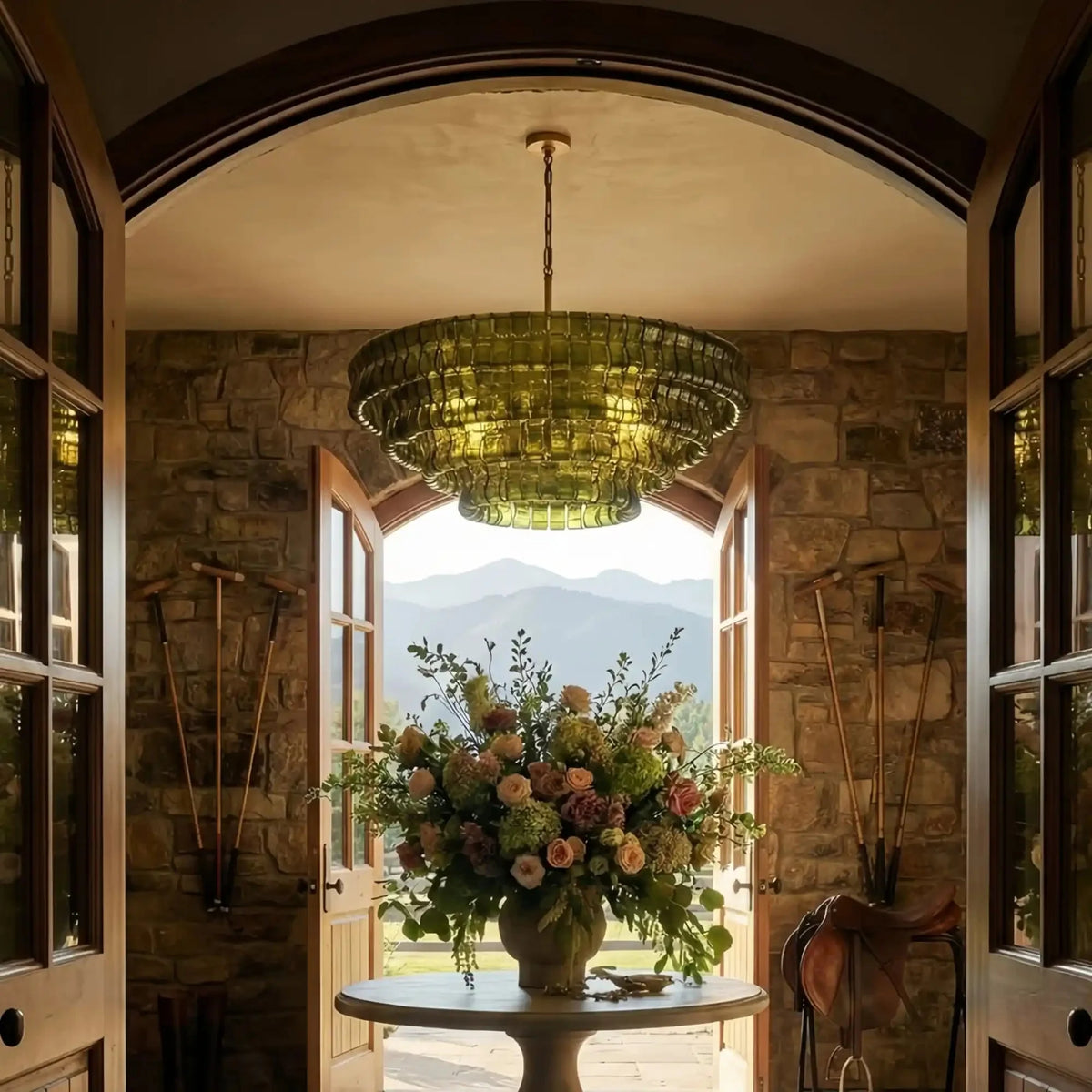Ghiaccio Round Glass Chandelier - cyranlamps