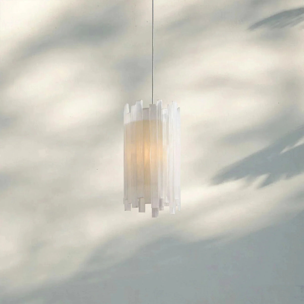 Giana Pendant - cyranlamps