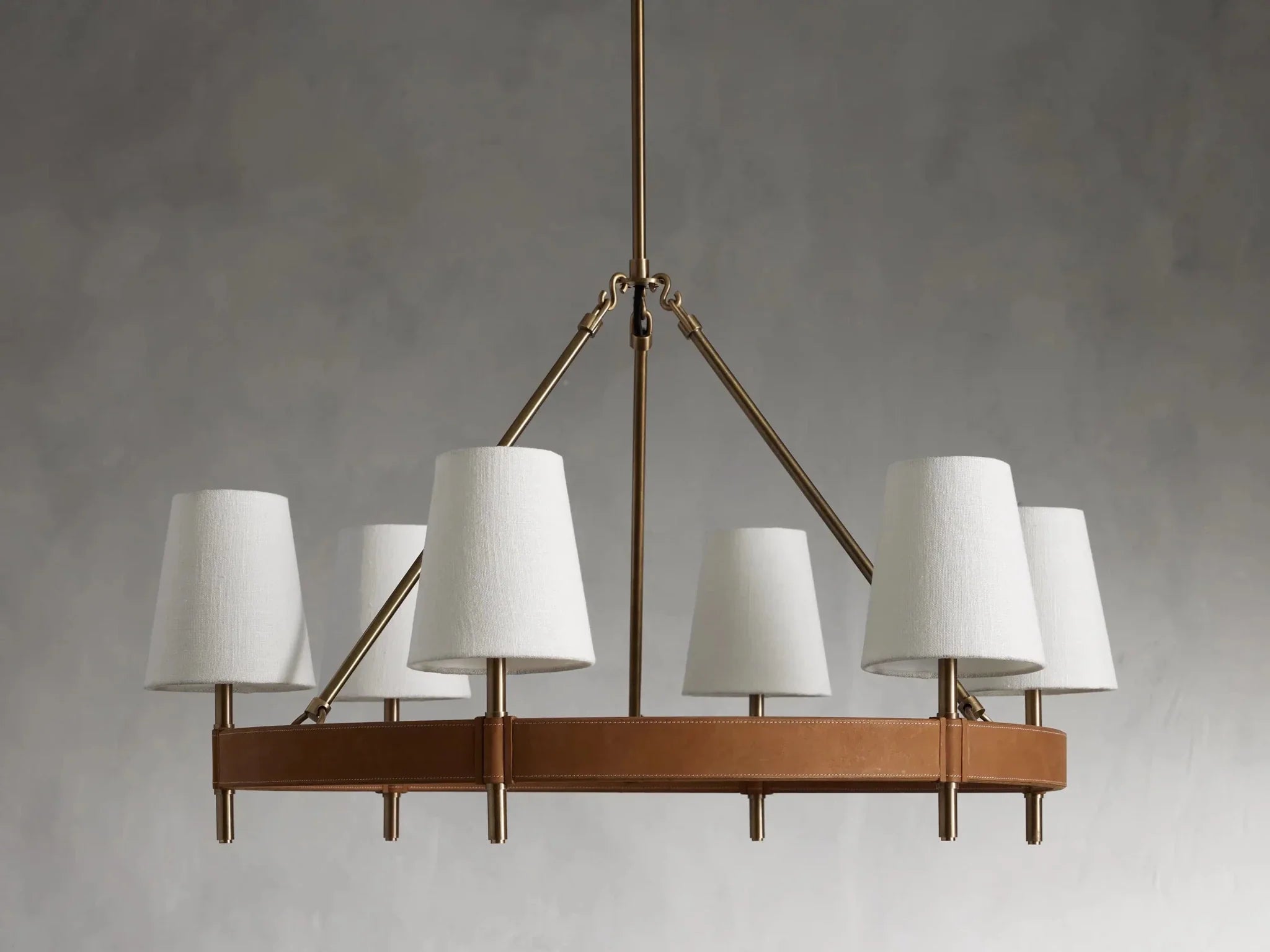 Hastings Round Chandelier - cyranlamps