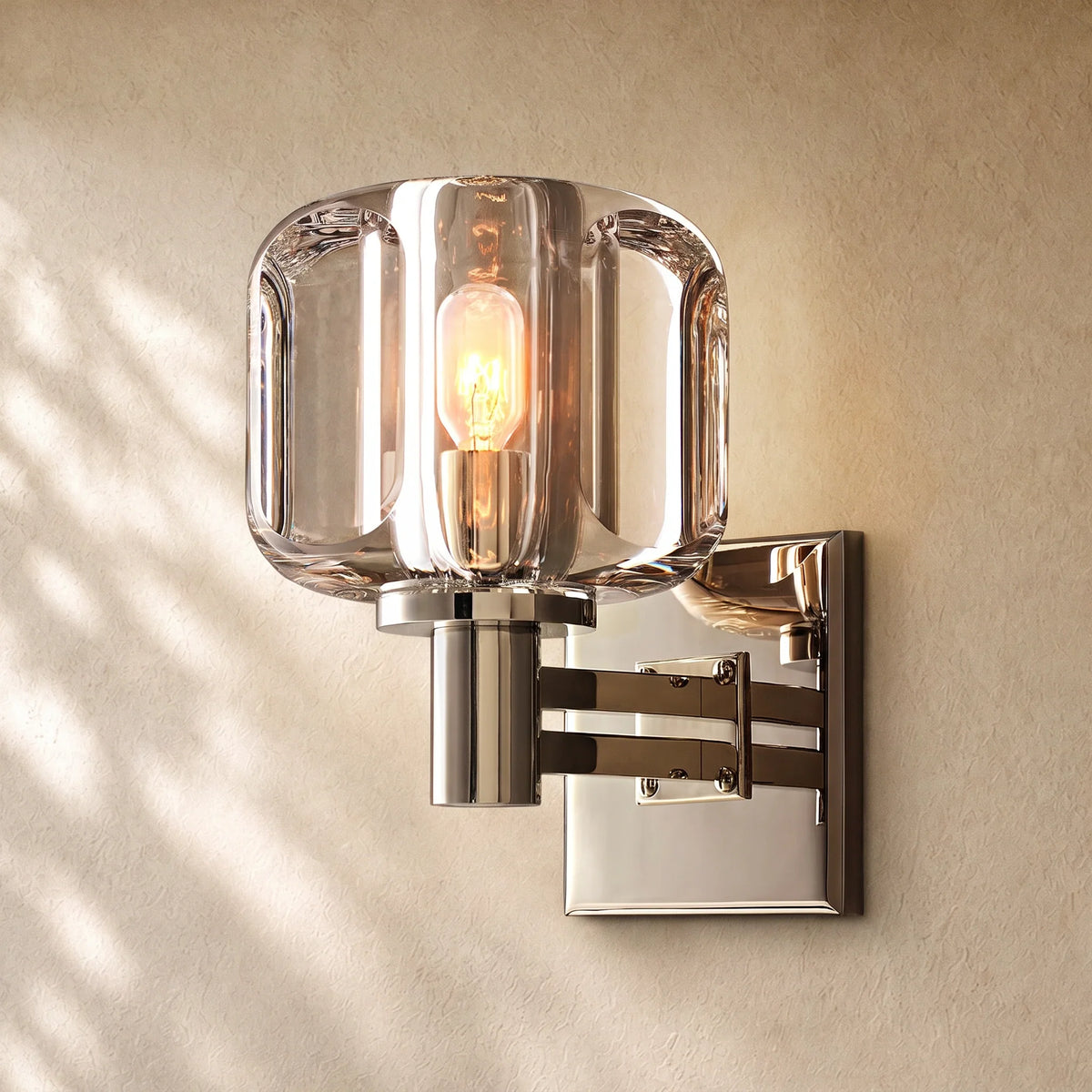 Demaretio Sconce