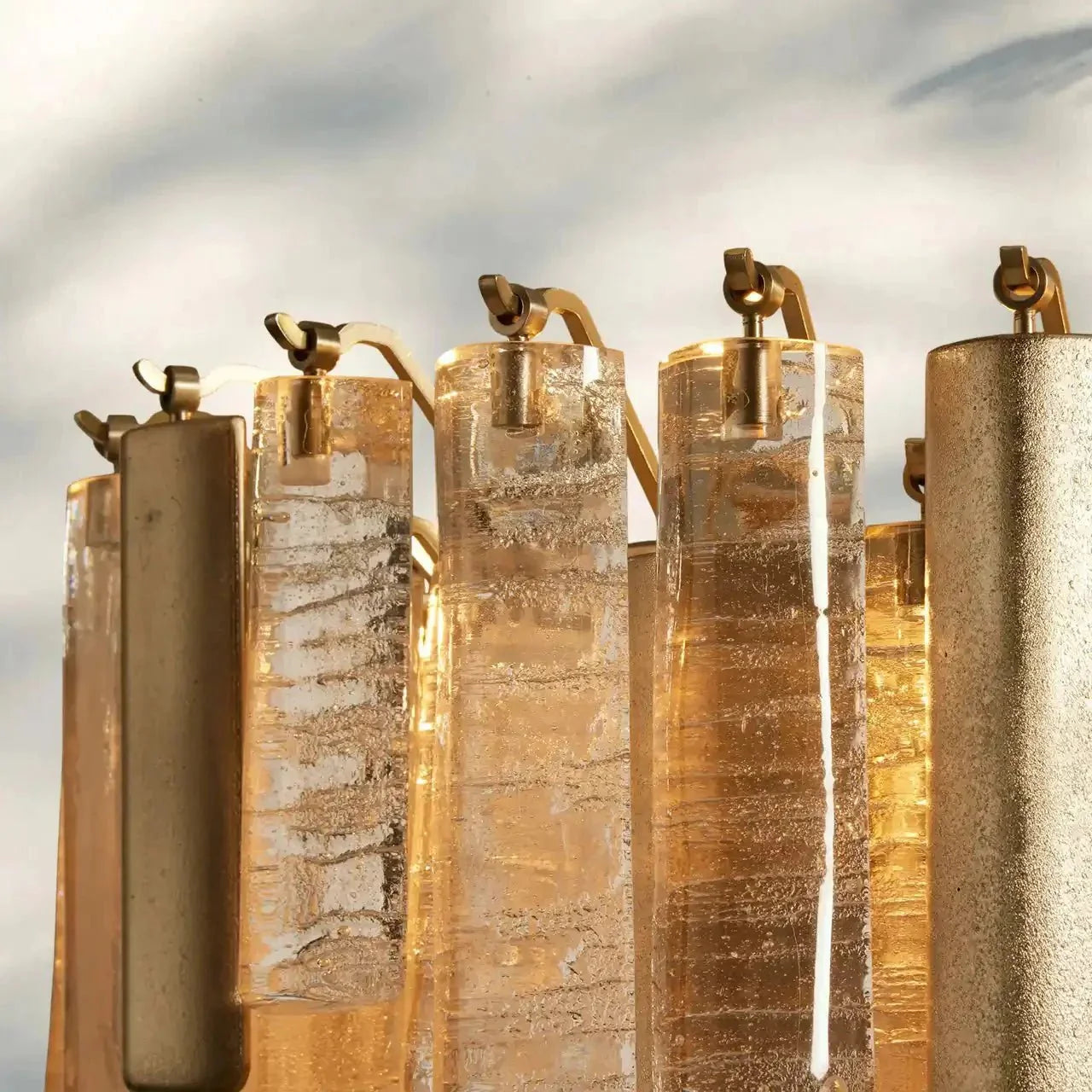 Neve Linear Chandelier - cyranlamps
