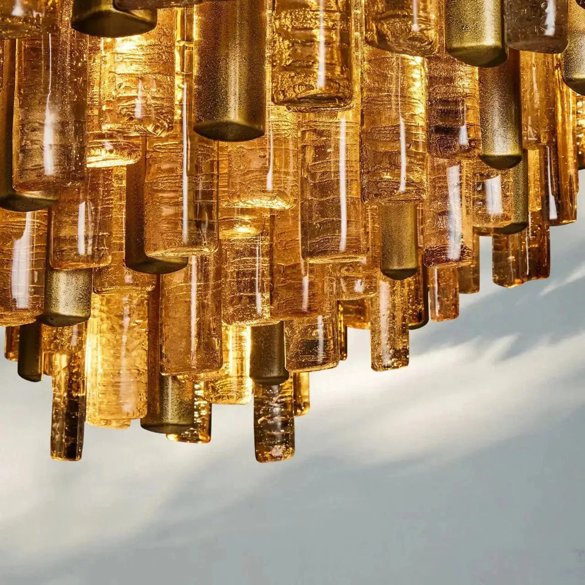 Neve Round Chandelier - cyranlamps
