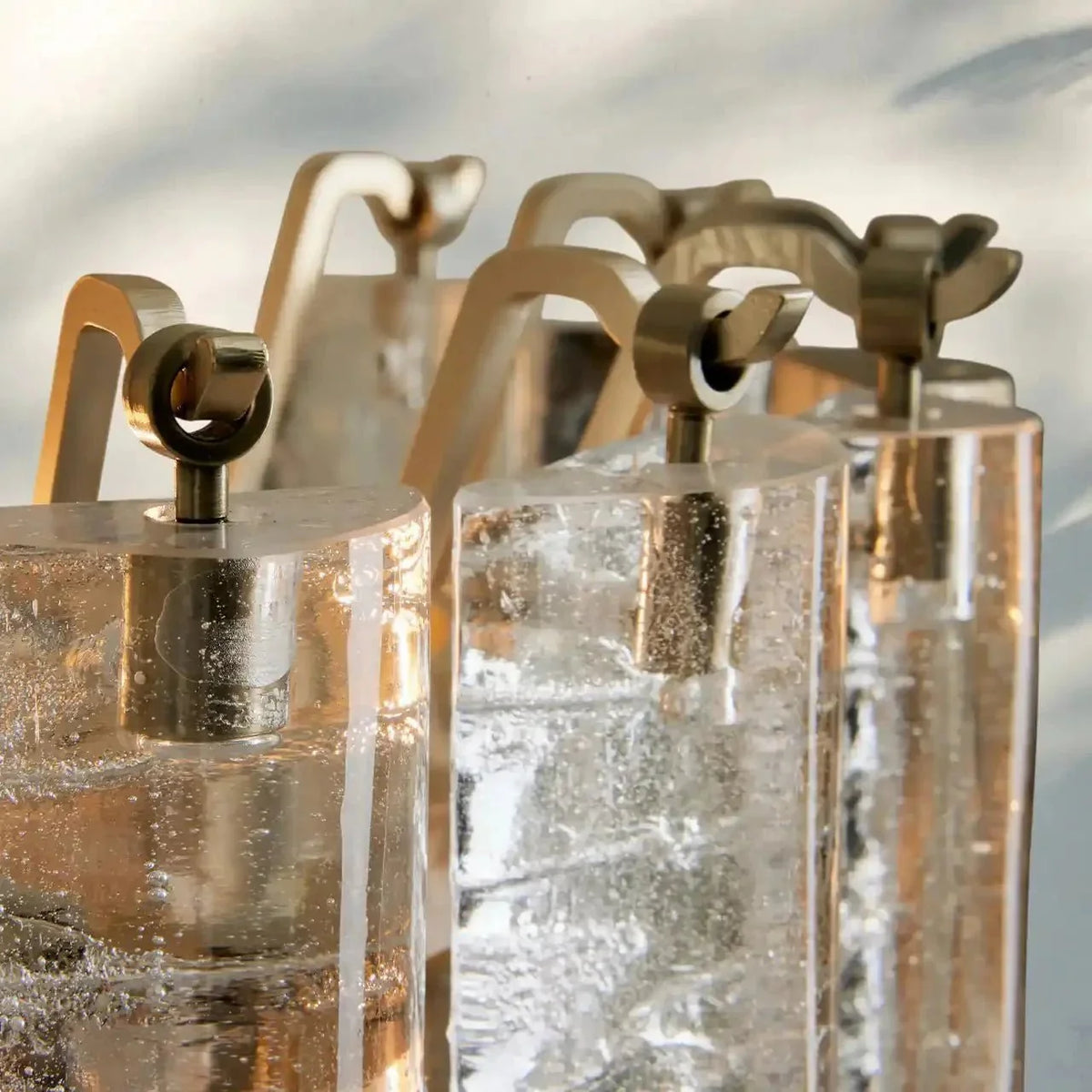 Neve Sconce - cyranlamps