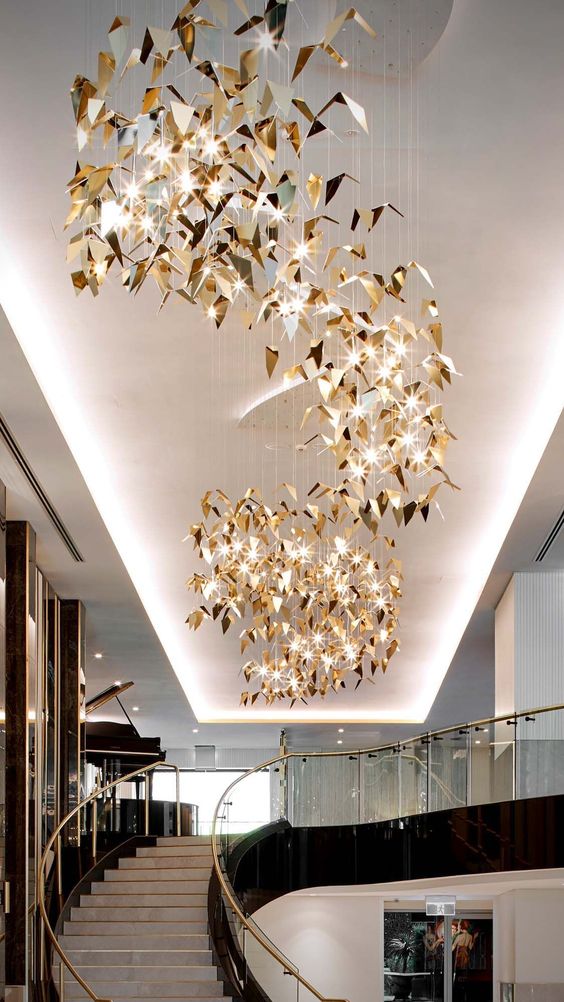 New Creative Golden Wings Floating Chandelier for Hall/Hotel/Restaurant - cyranlamps
