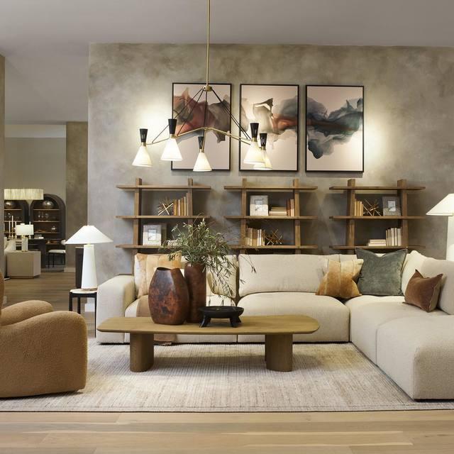 Ramsey 5 - Light Round Chandelier - cyranlamps