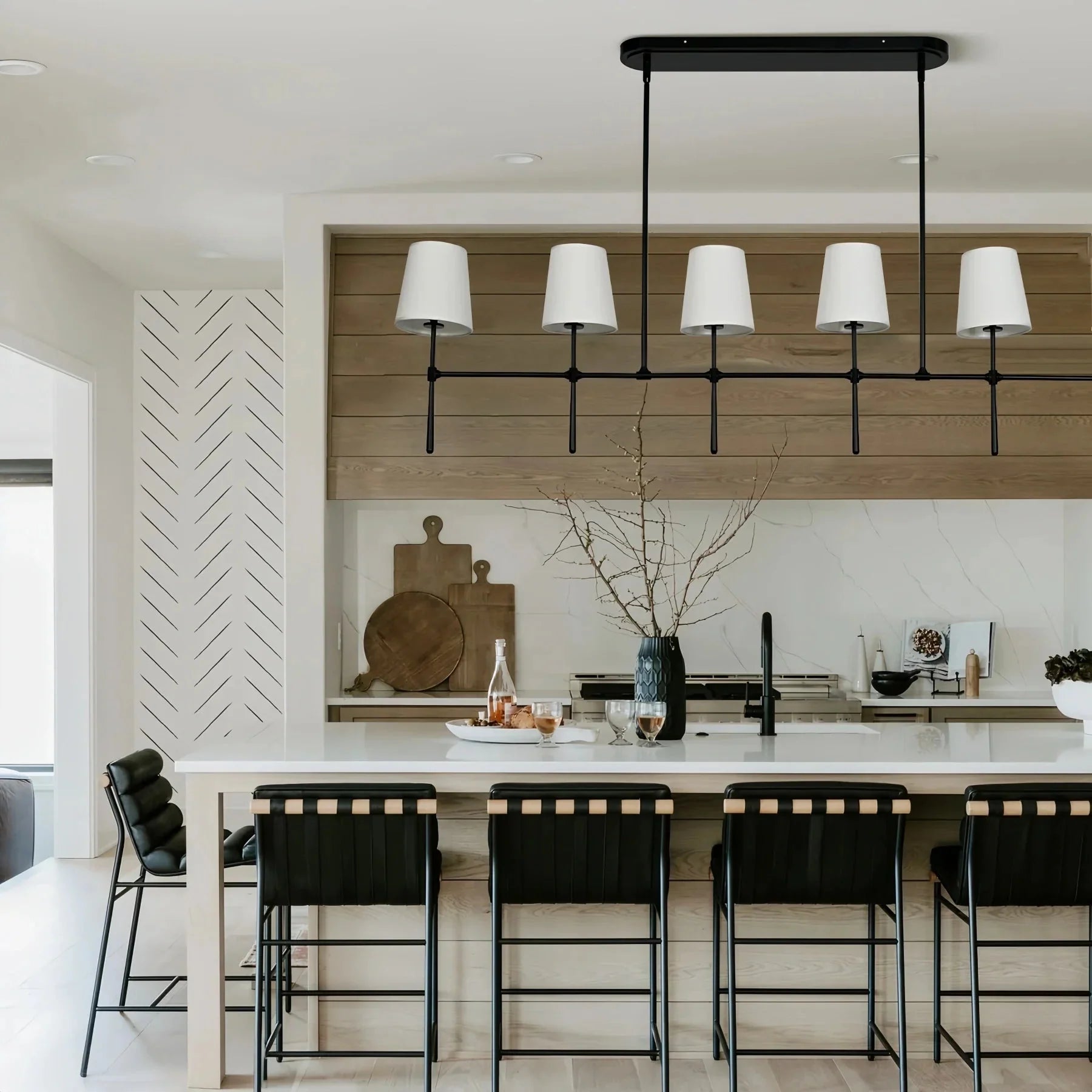 Rhodes Linear Chandelier - cyranlamps