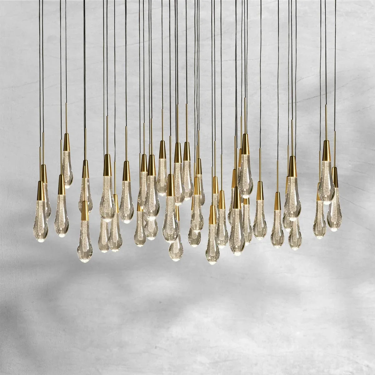 Soltaire Round Chandelier 17" 24" 36“ 58“