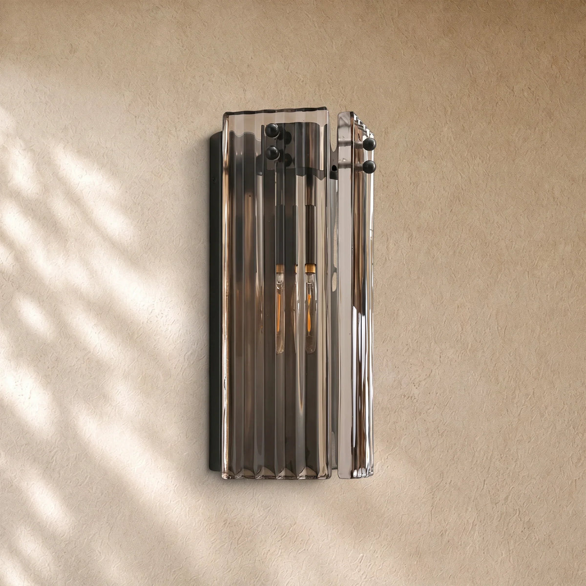 Delsio Sconce
