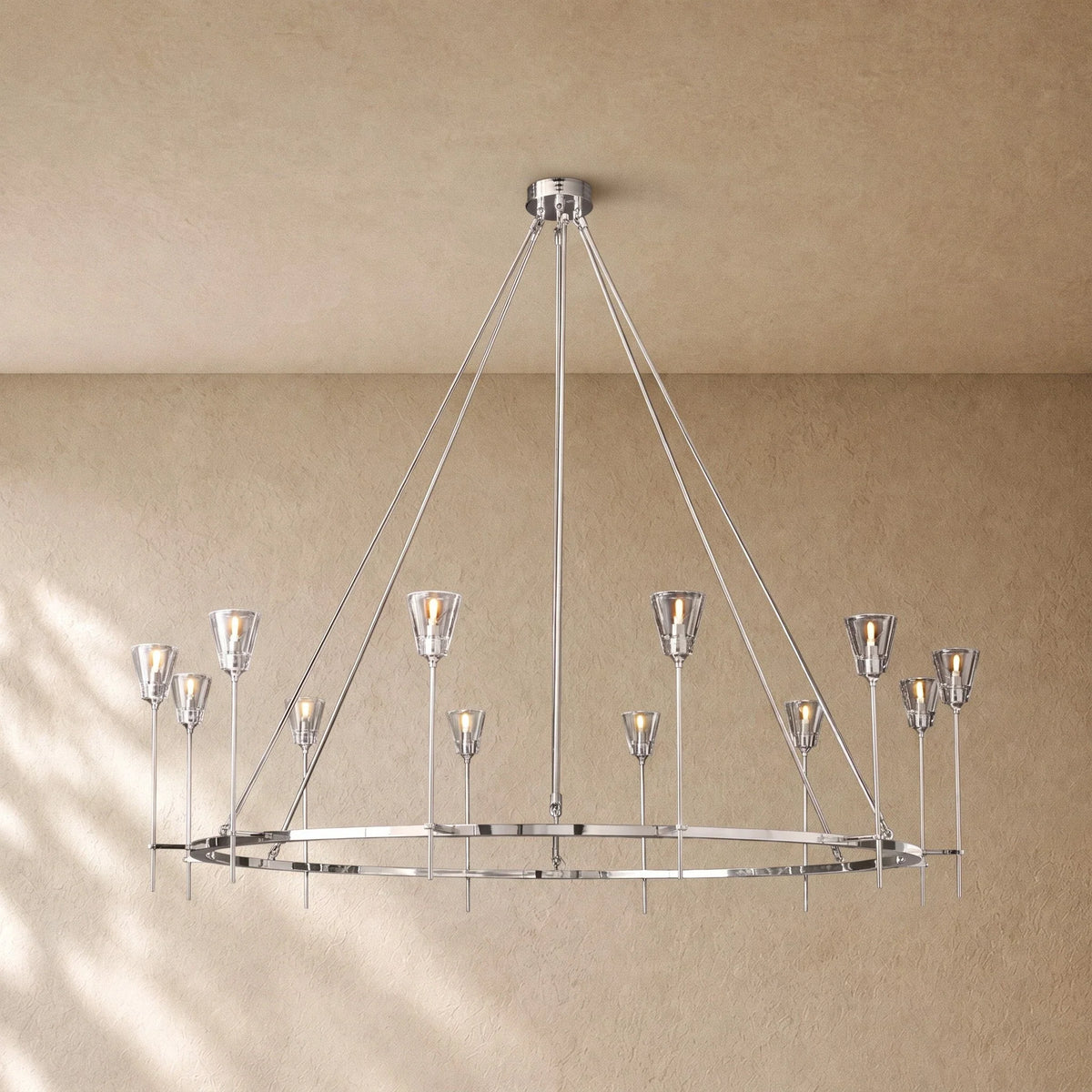 Torch de Vera Round Chandelier