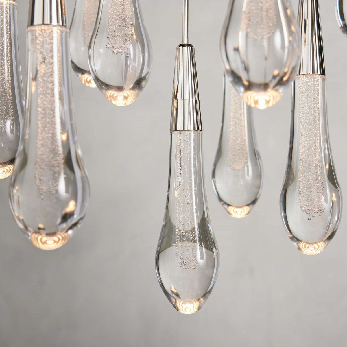 Soltaire Modern 17'' 24'' 36'' 58'' Round Chandelier Lighting - cyranlamps