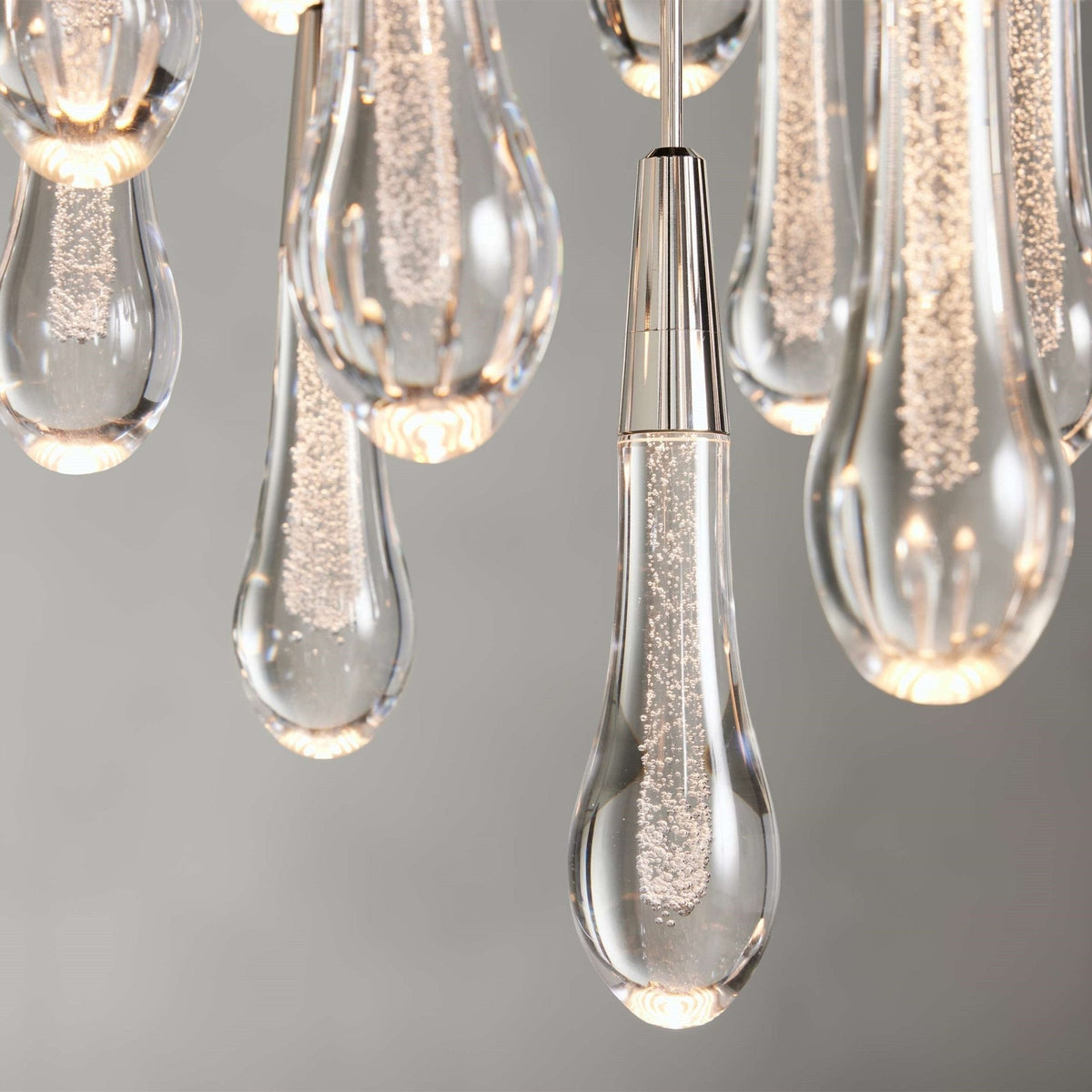Soltaire Modern 17'' 24'' 36'' 58'' Round Chandelier Lighting - cyranlamps