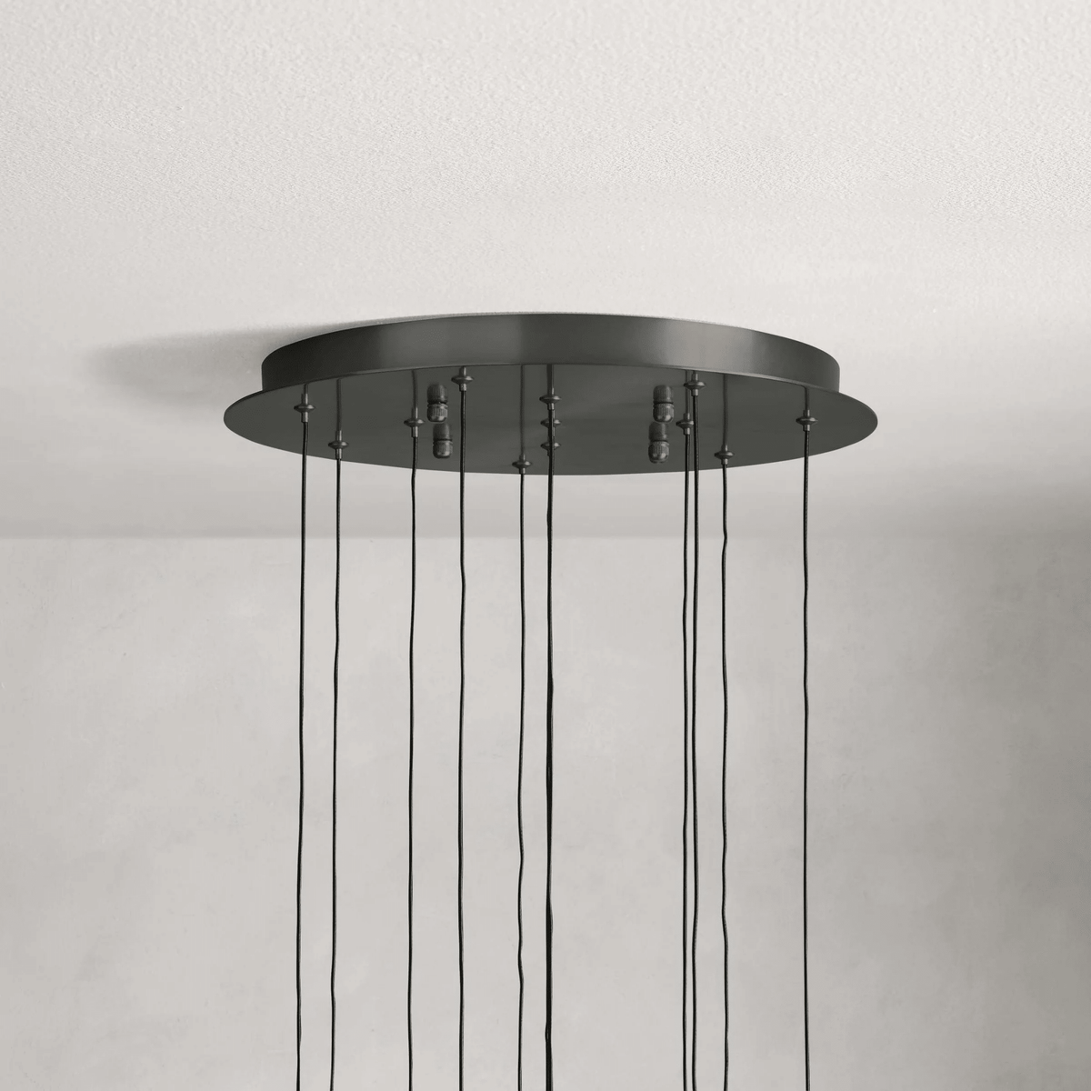 Soltaire Round Chandelier 17" 24" 36“ 58“ - cyranlamps