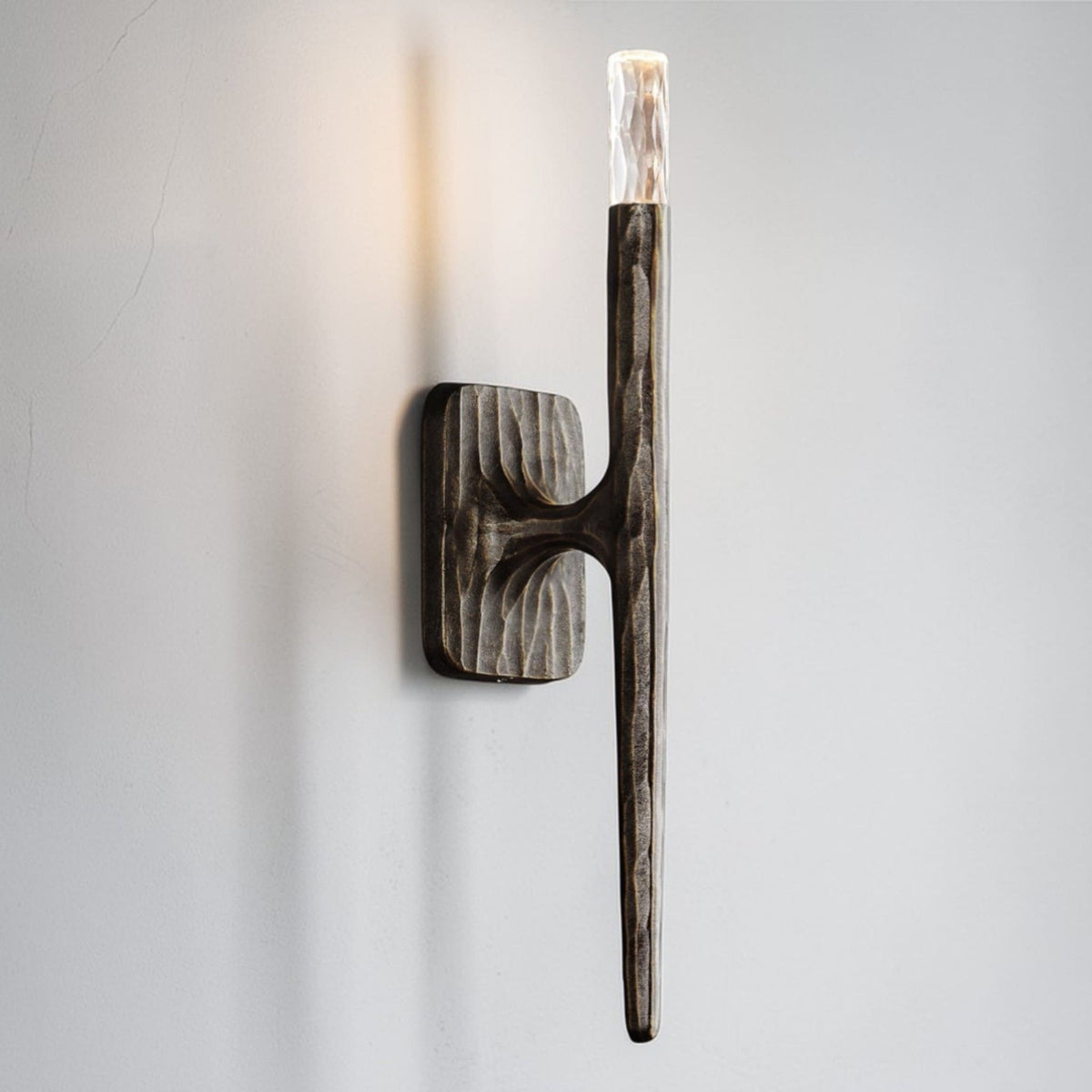 Thadria Sconce - cyranlighting