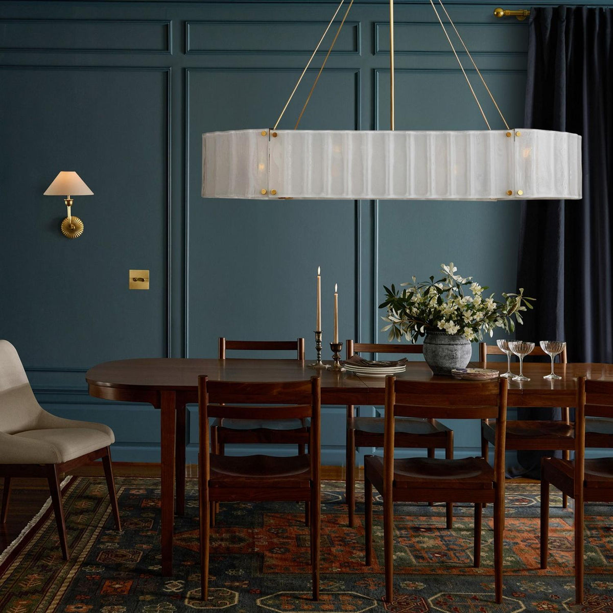 Willamette Linear Chandelier - Cyran Lamps