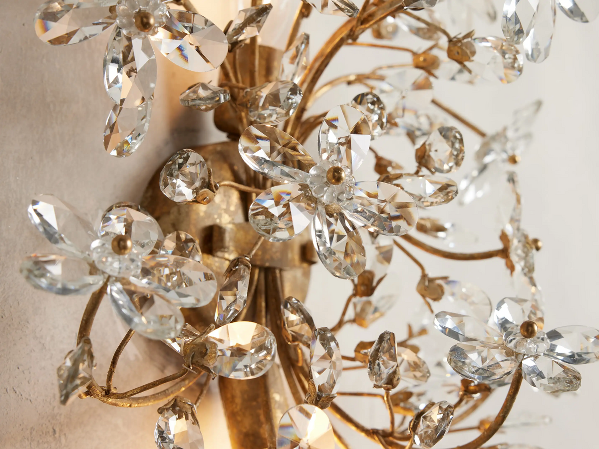 Lunara Sconce