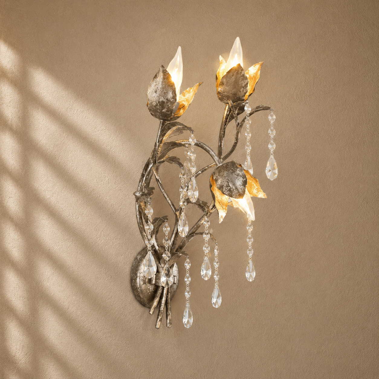 Viticcia 3-Light Wall Sconce