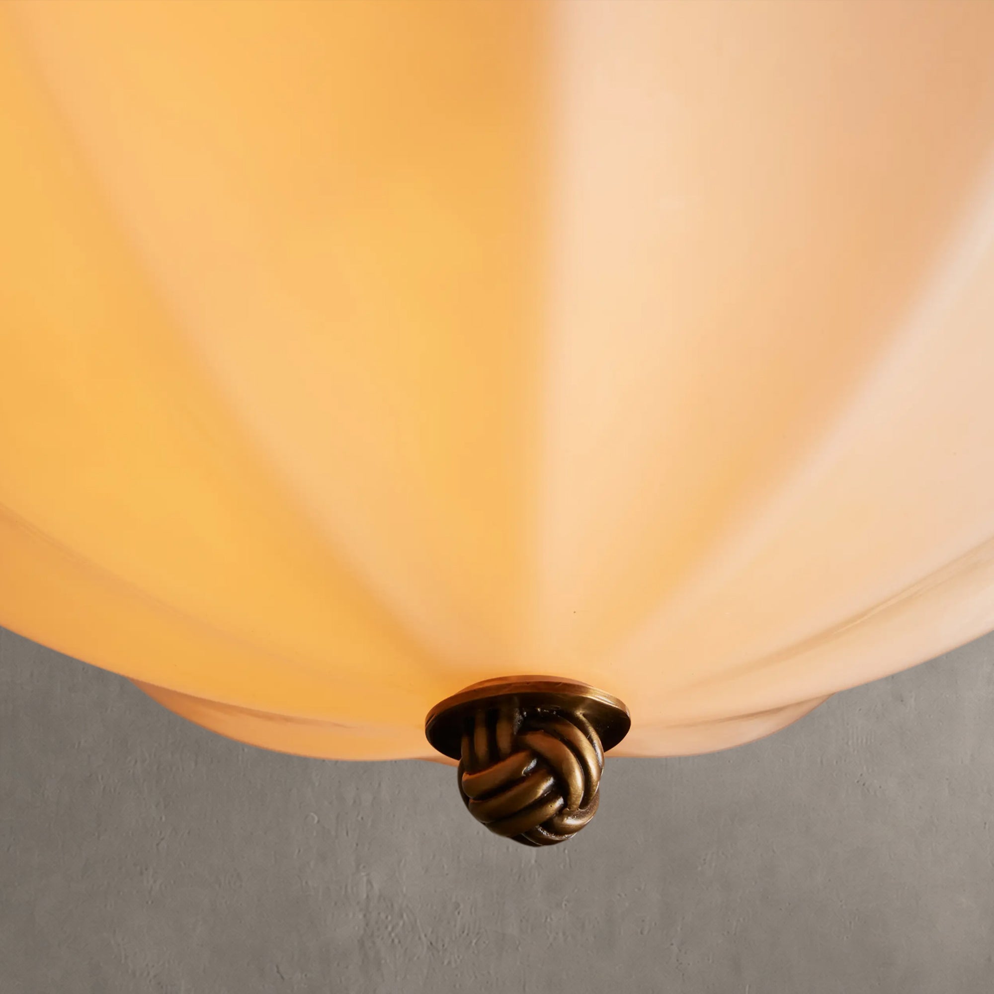 Agnelle Flush Mount