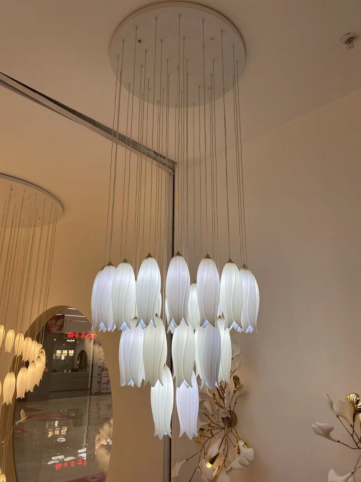 New Arrival Elegant Flower Chandelier For Foyer/ Staircase