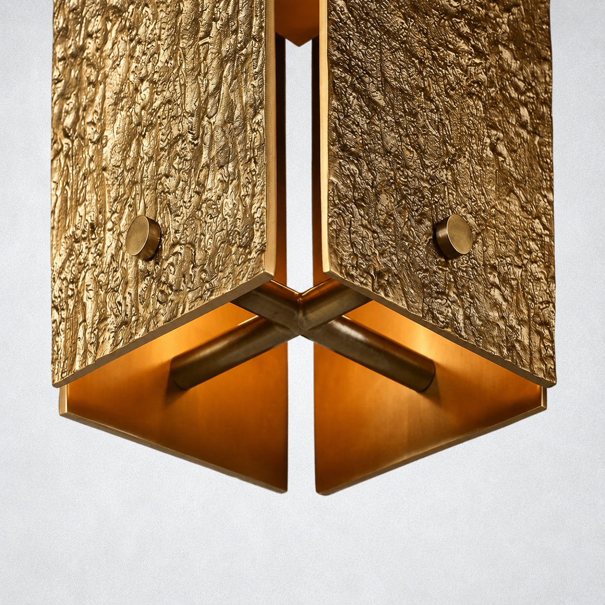 Belvedere Square Island Pendant 19"