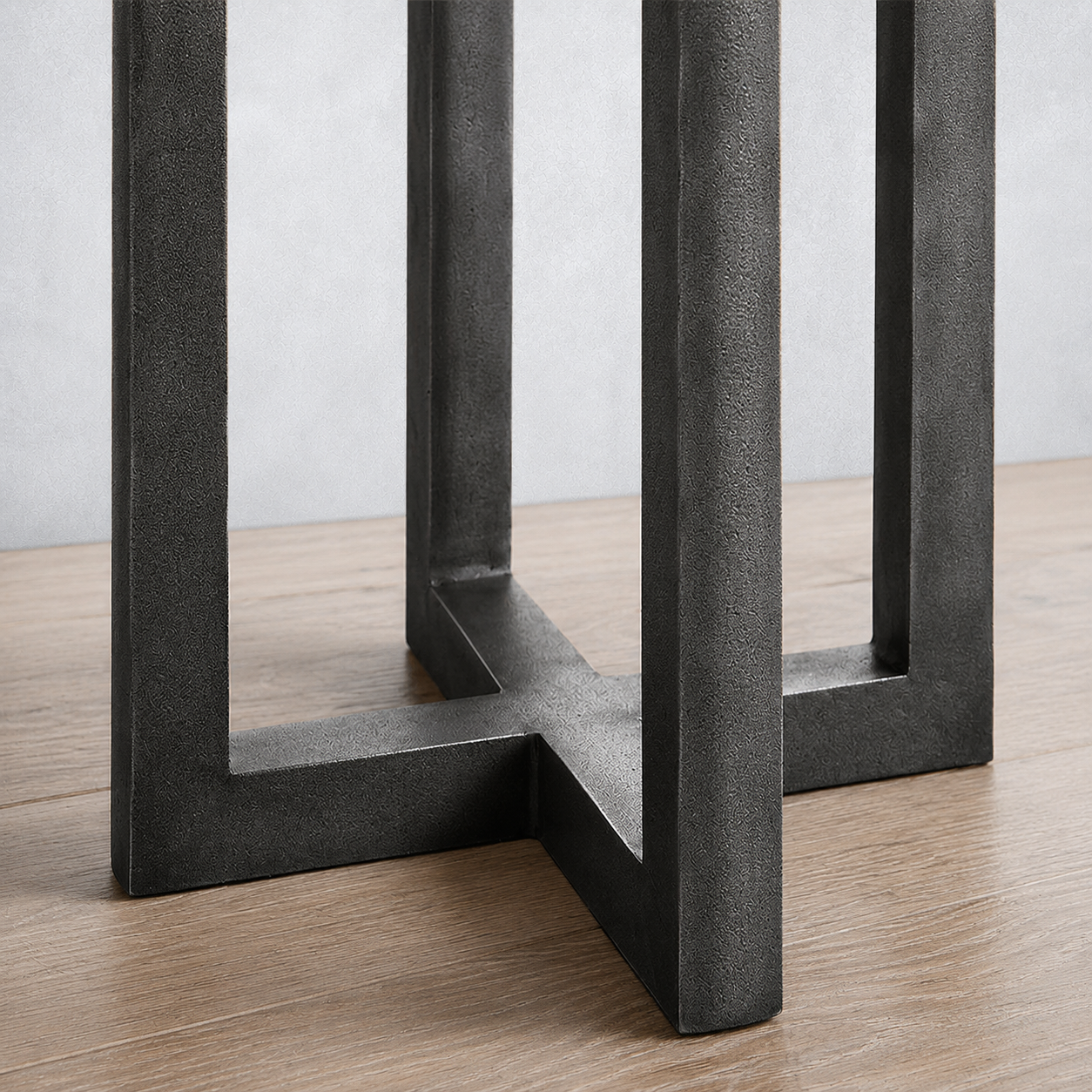 Lumaire Floor Light