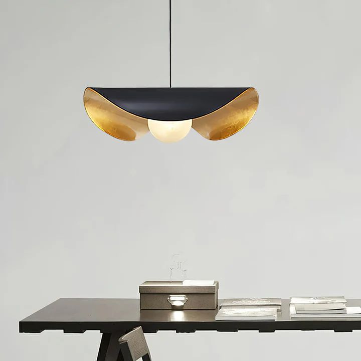 Avellin Hat Modern Pendant