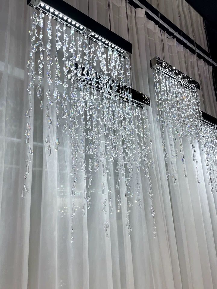 New Modern Creative Light Luxury Tassel Long Crystal Chandelier Designer Models Dining Table/Bar Light Fixture