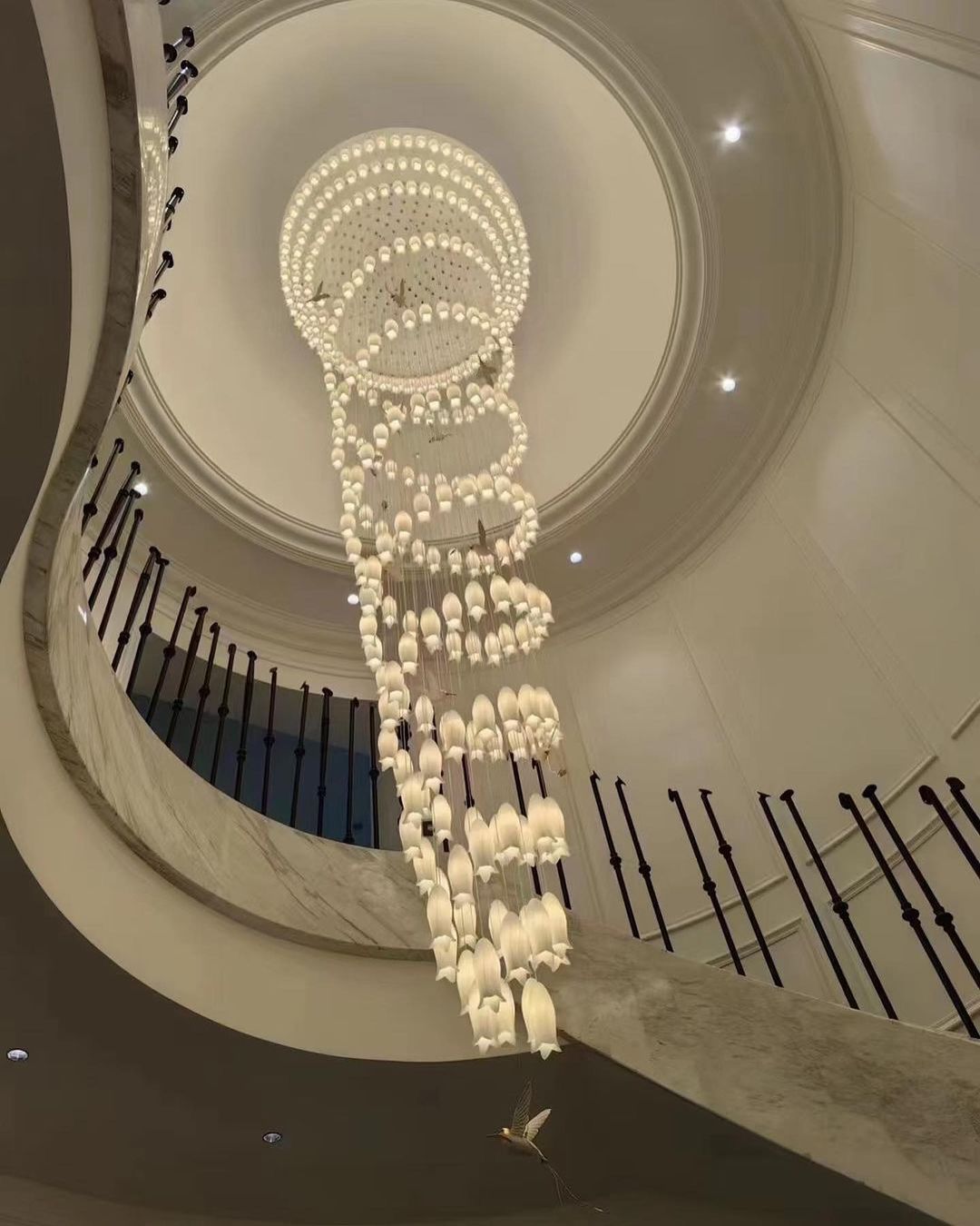 New Arrival Elegant Flower Chandelier For Foyer/ Staircase