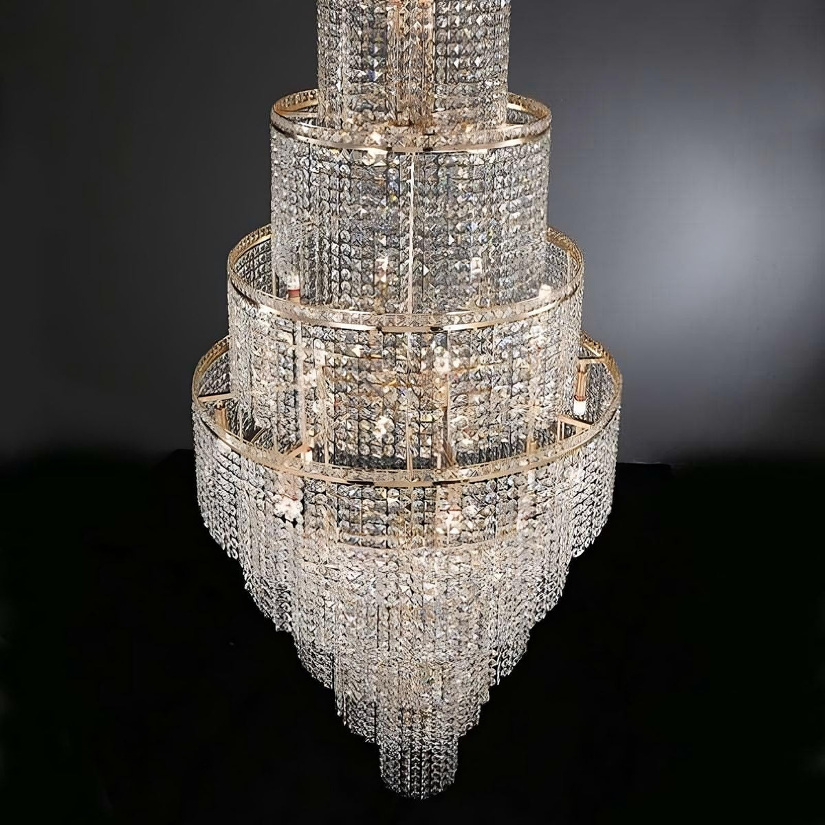 Alleri Crystal Staircase Chandelier - cyranlamps
