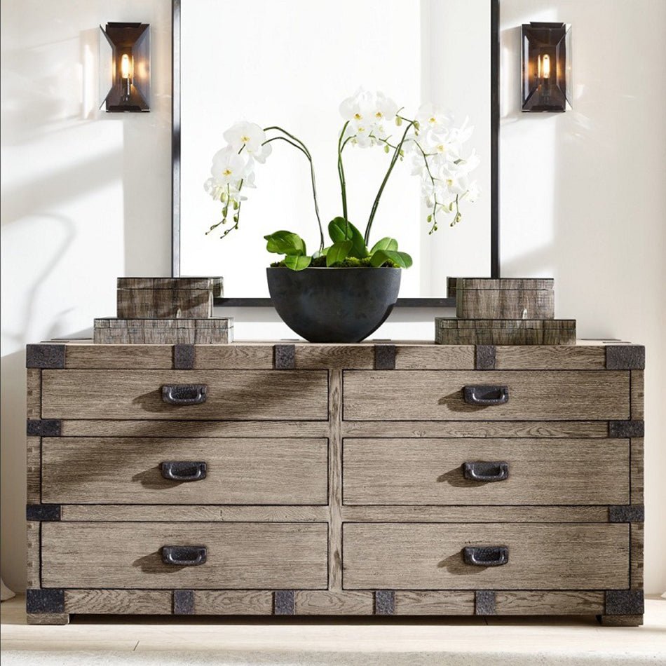 Brookhill Crystal Wall Sconce - cyranlamps