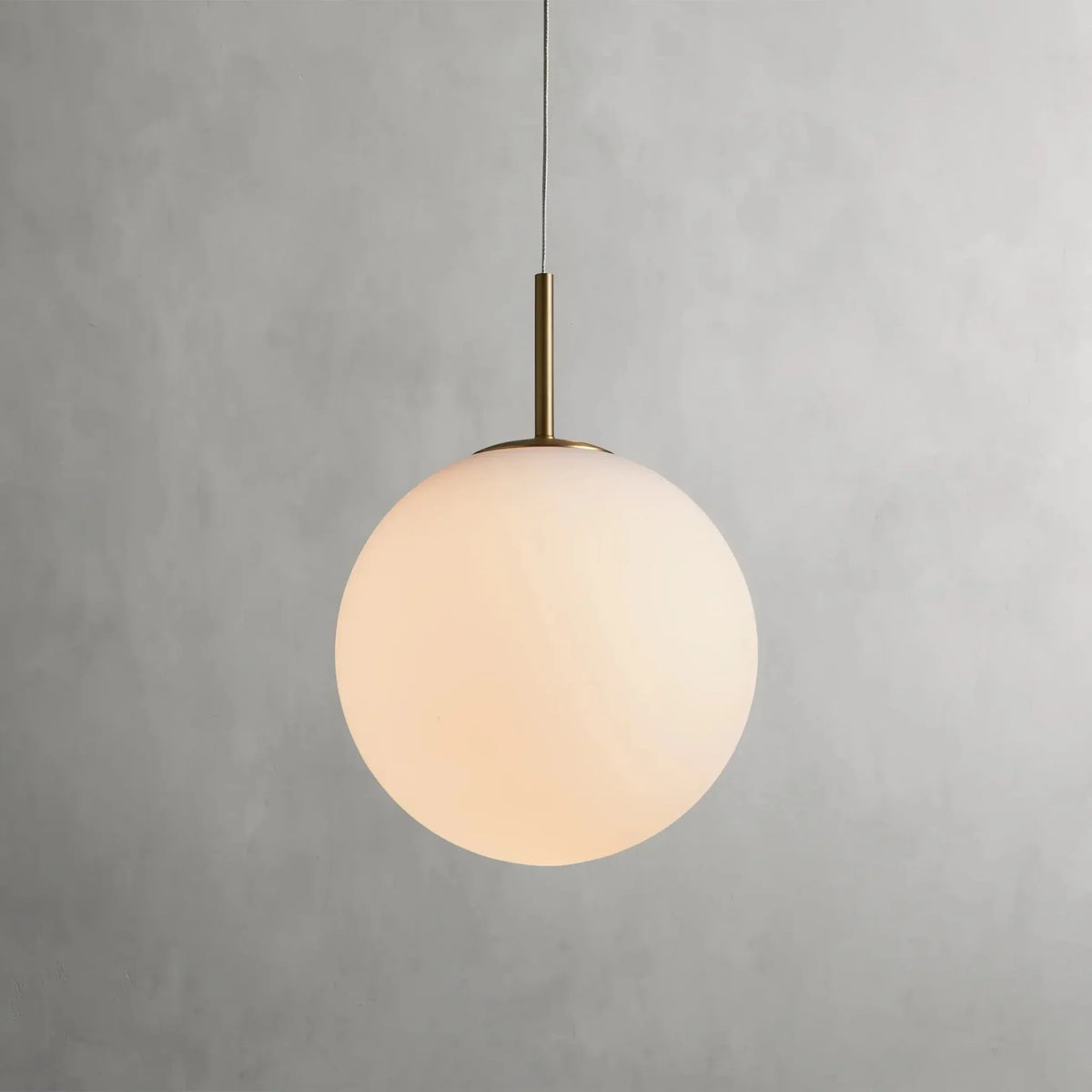 Casen Pendant - cyranlamps