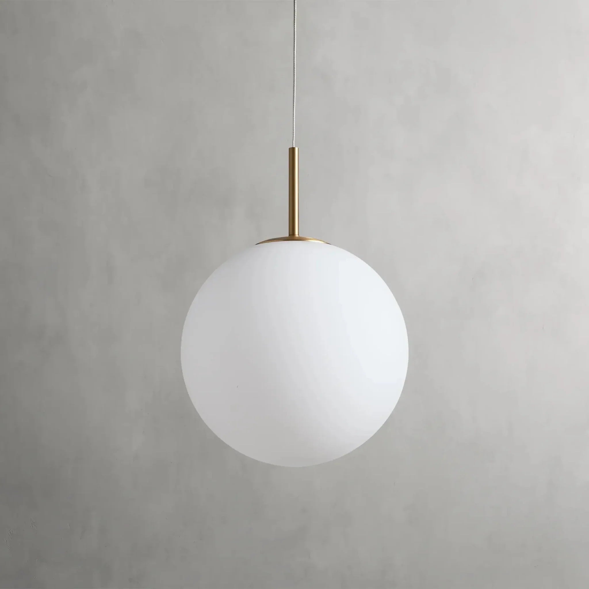 Casen Pendant - cyranlamps
