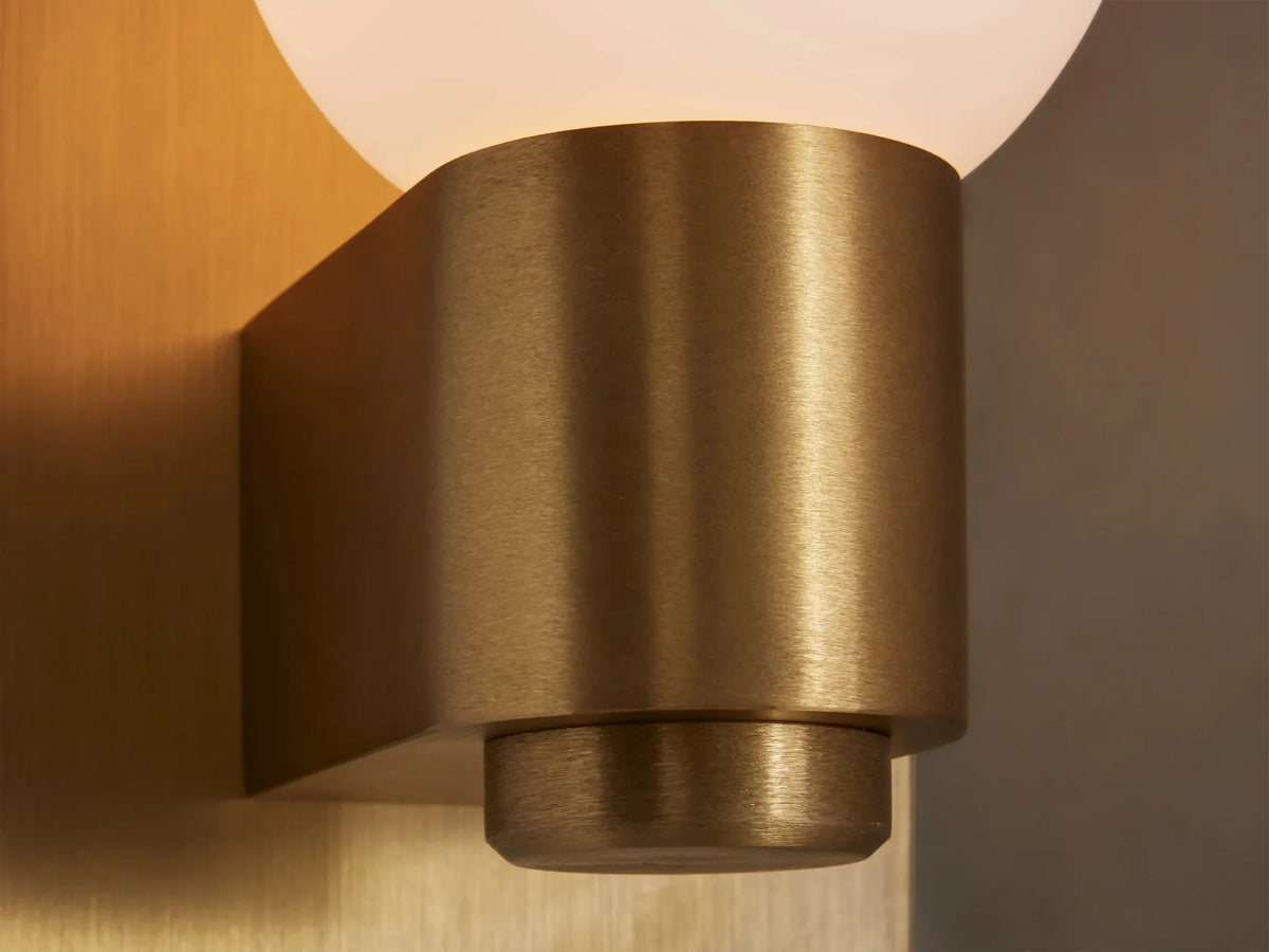 Casen Wall Sconce - cyranlamps