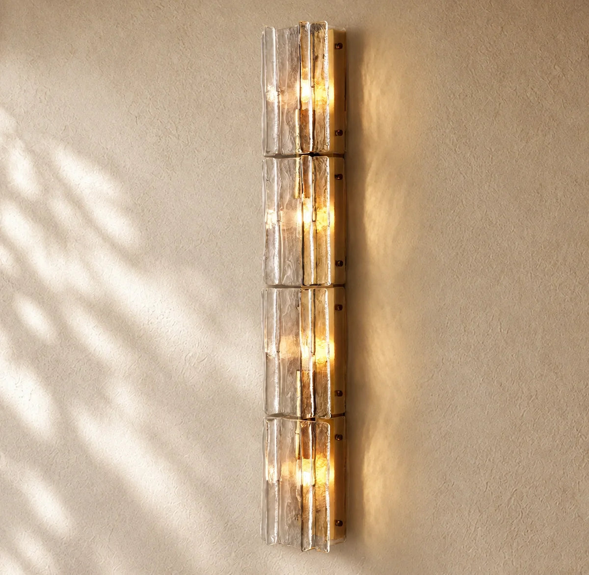 LATTIS GLASS GRAND SCONCE