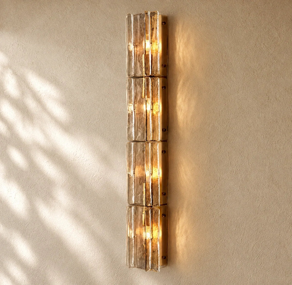 LATTIS GLASS GRAND SCONCE