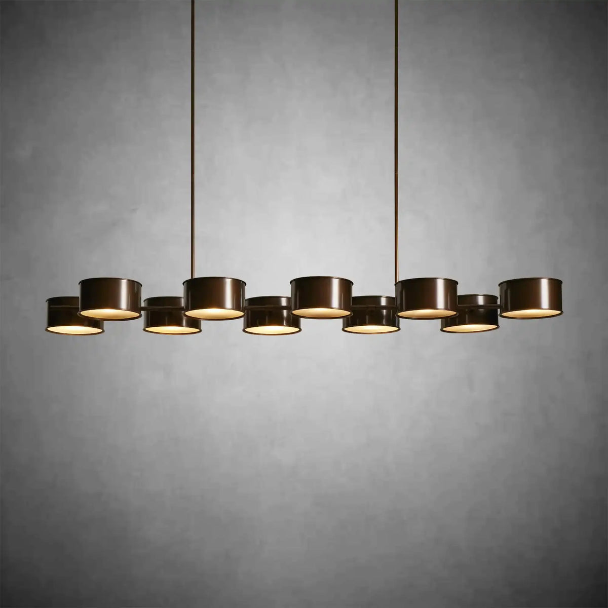 Daphne Metal Linear Chandelier - cyranlamps