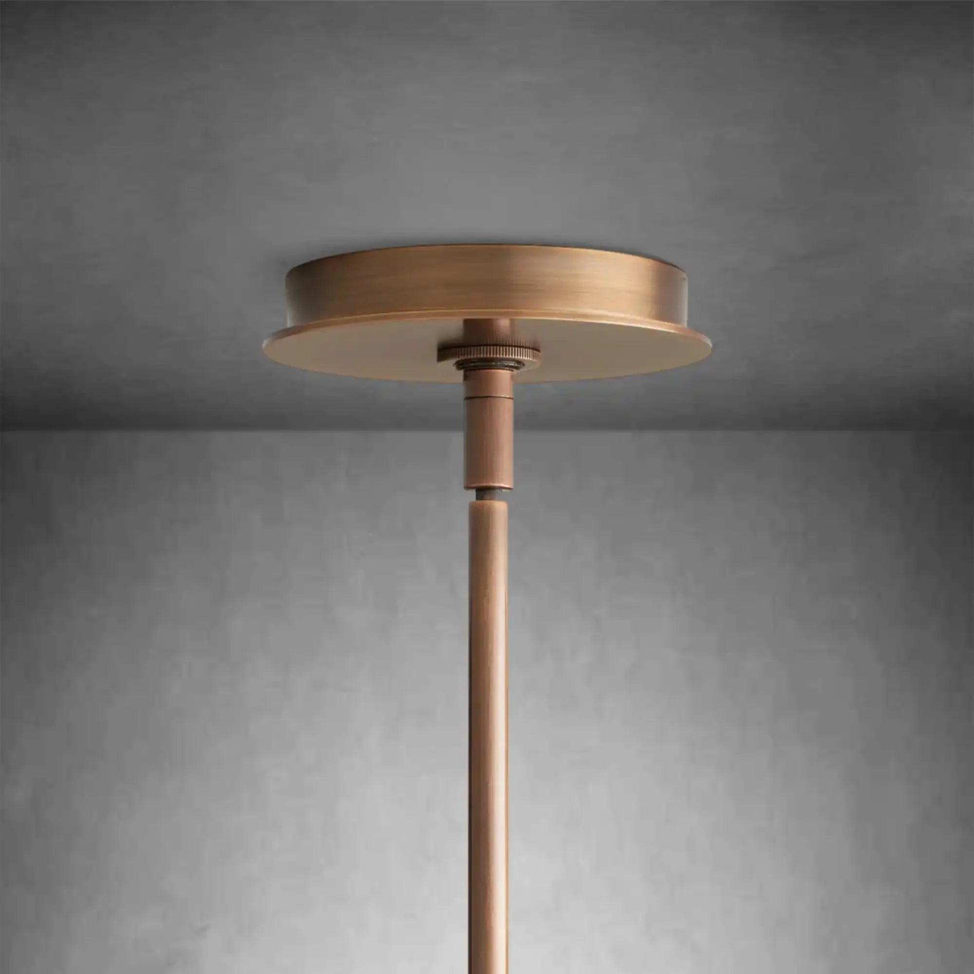 Daphne Round Chandelier - cyranlamps