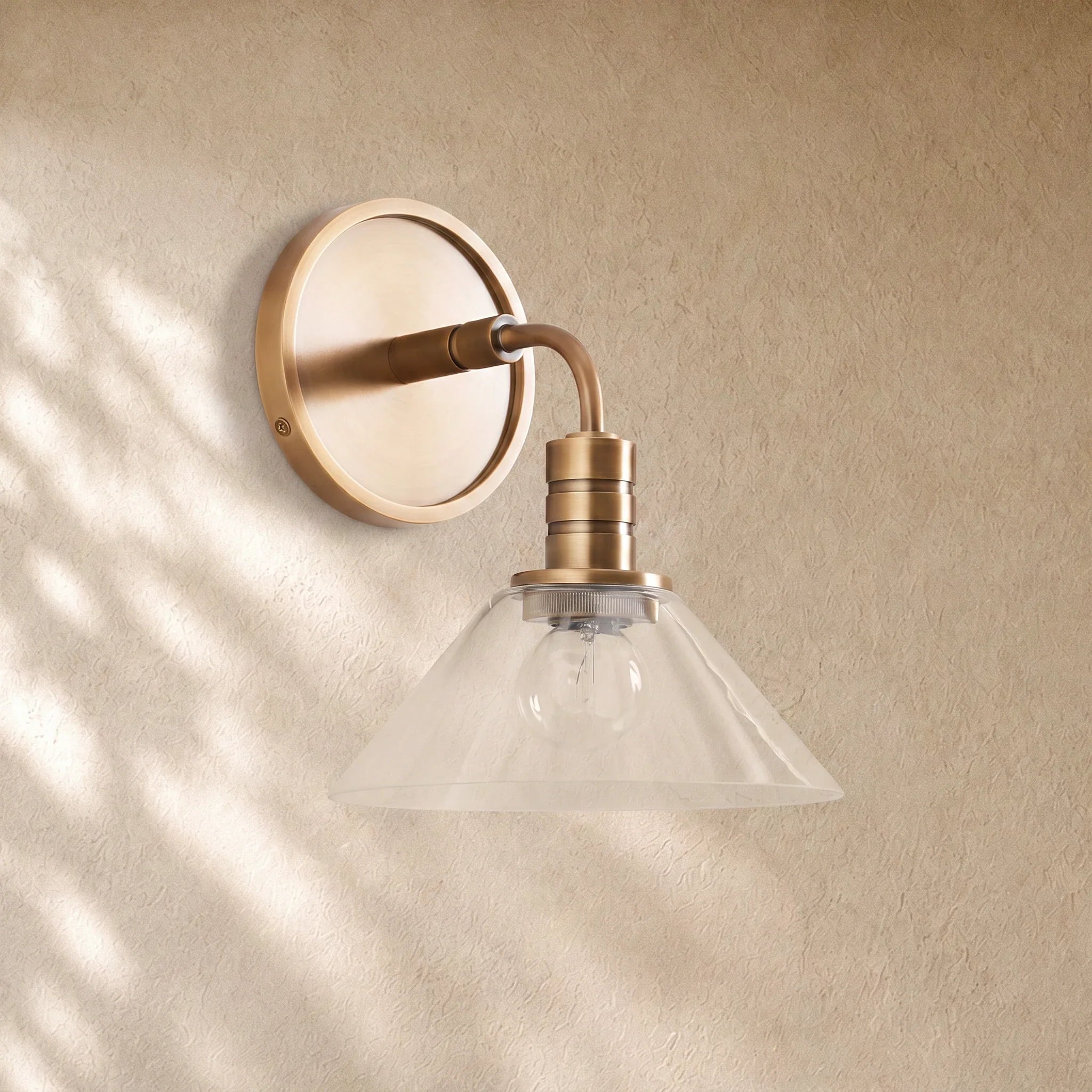 Theronm Sconce