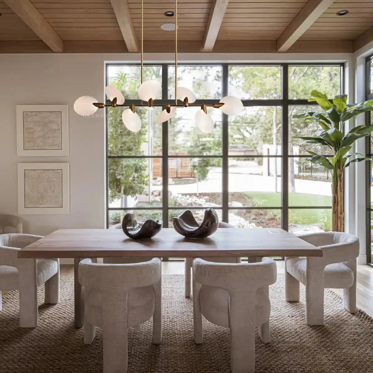 Lyla Linear Chandelier - cyranlamps