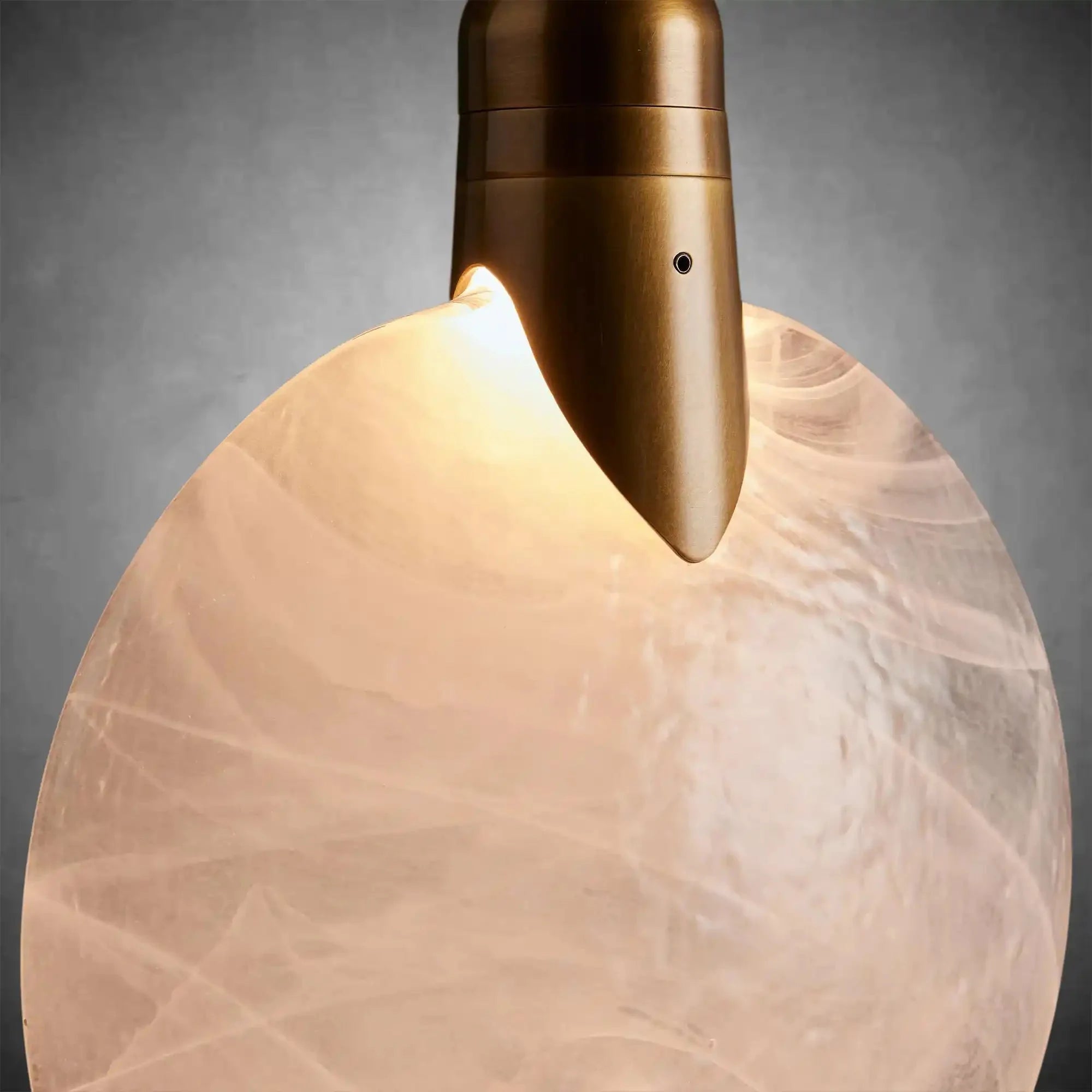 Lyla Single Pendant - cyranlamps
