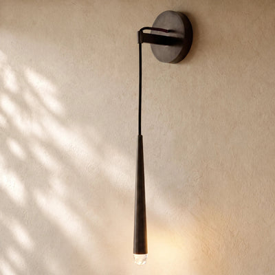Aqaitaiva Sconce