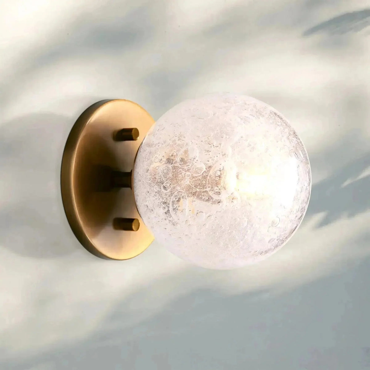 Mandoza Sconce - cyranlamps
