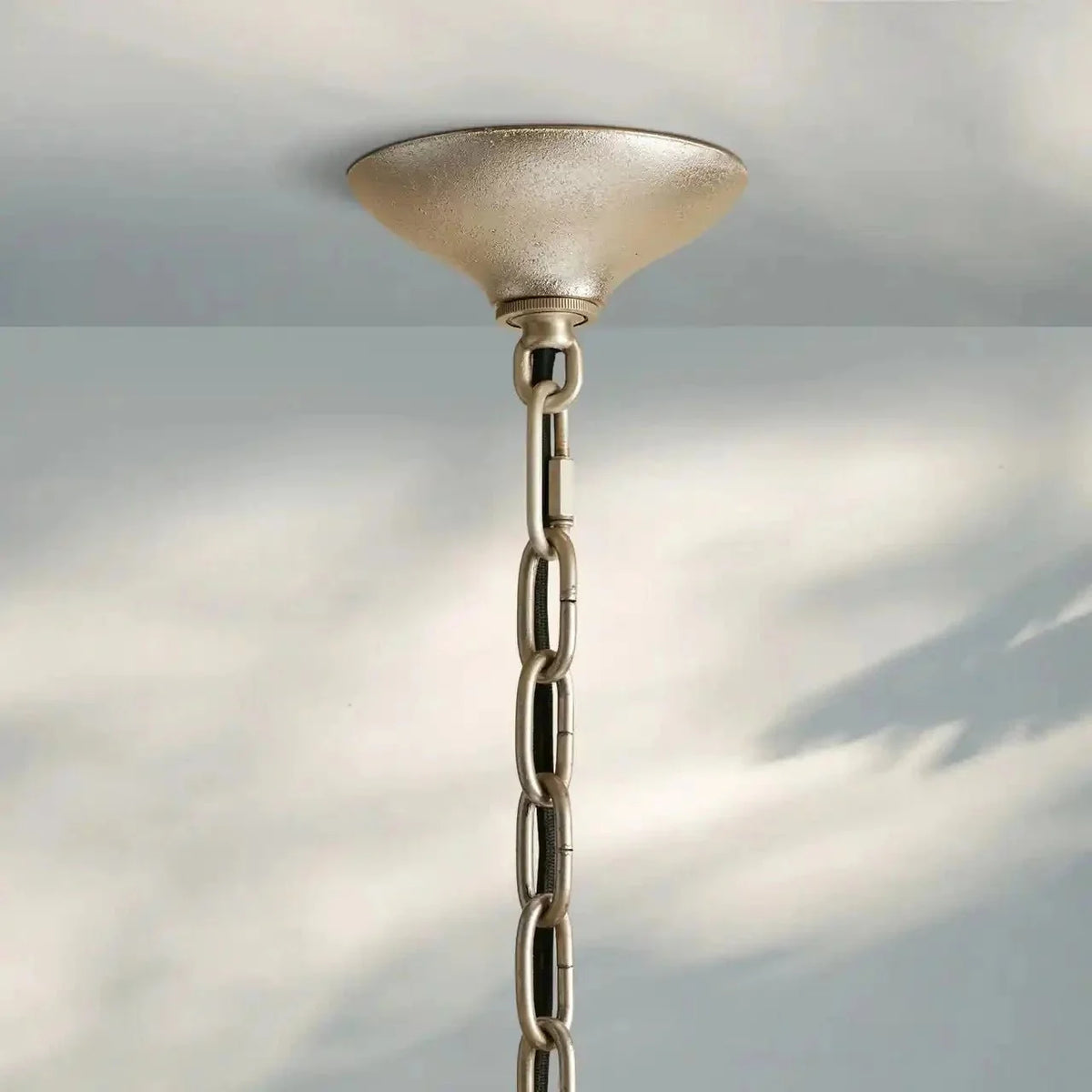 Neve Pendant - cyranlamps
