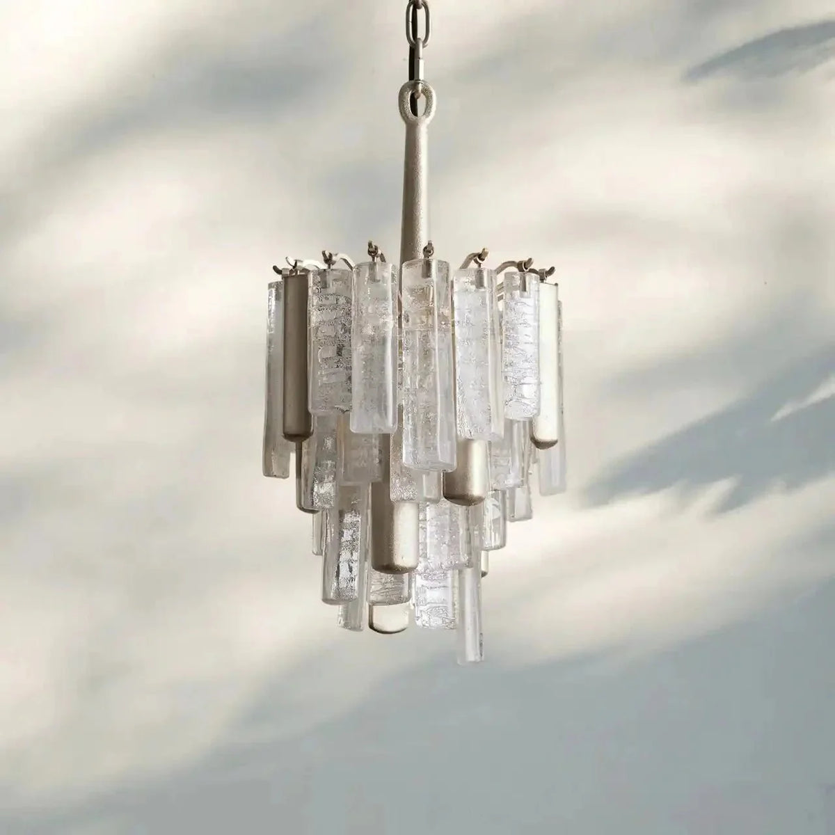 Neve Pendant - cyranlamps