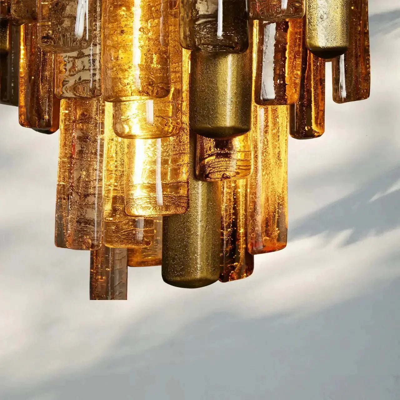 Neve Pendant - cyranlamps